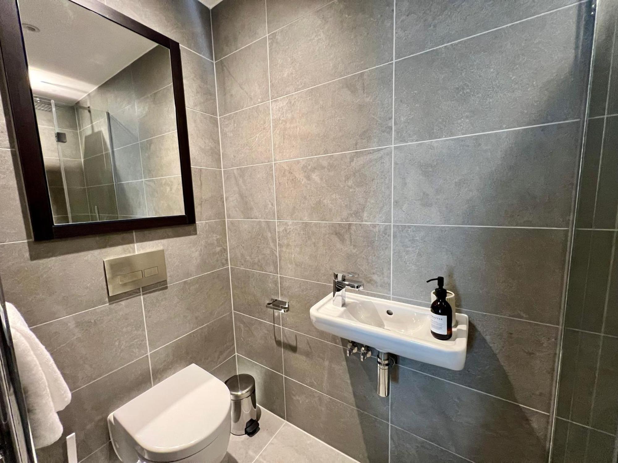 شقة The Hackberry At Ryedale House يورك المظهر الخارجي الصورة