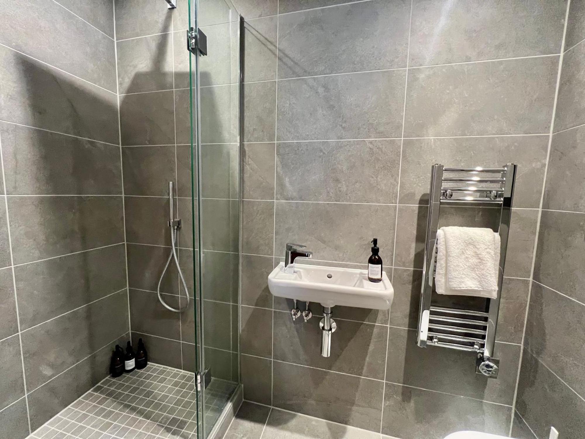 شقة The Hackberry At Ryedale House يورك المظهر الخارجي الصورة